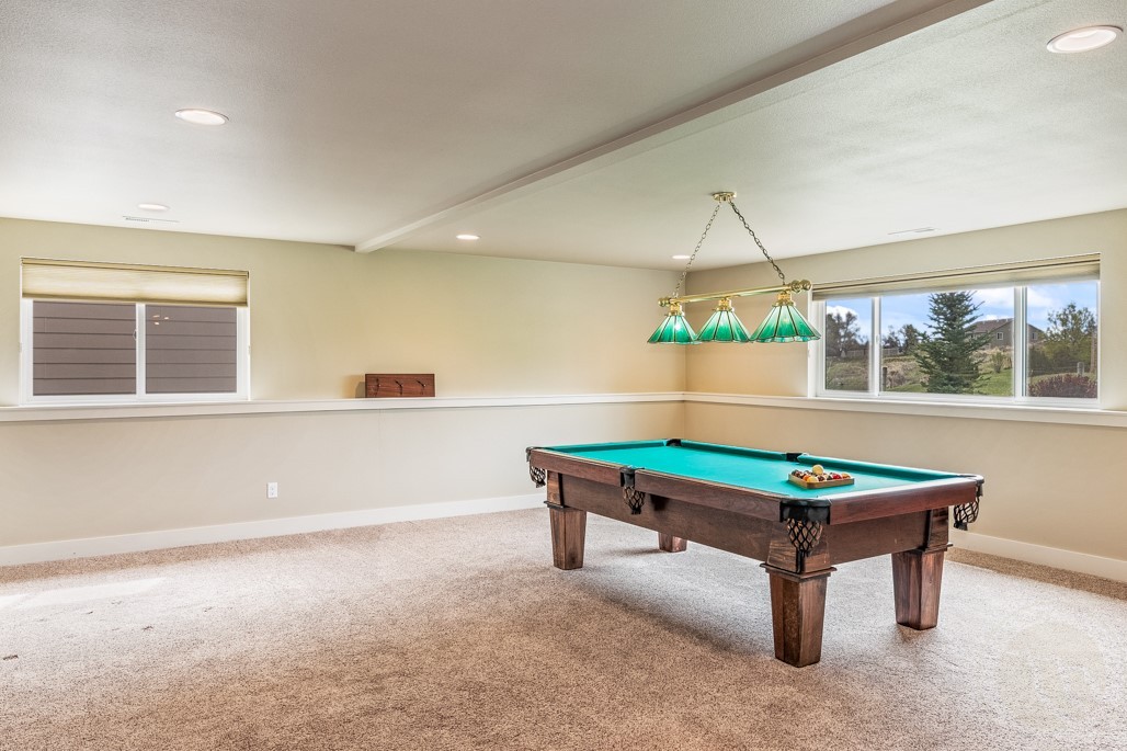 Billings, Montana 59106, United States, 5 Bedrooms Bedrooms, ,3 BathroomsBathrooms,Residential,Active,141447