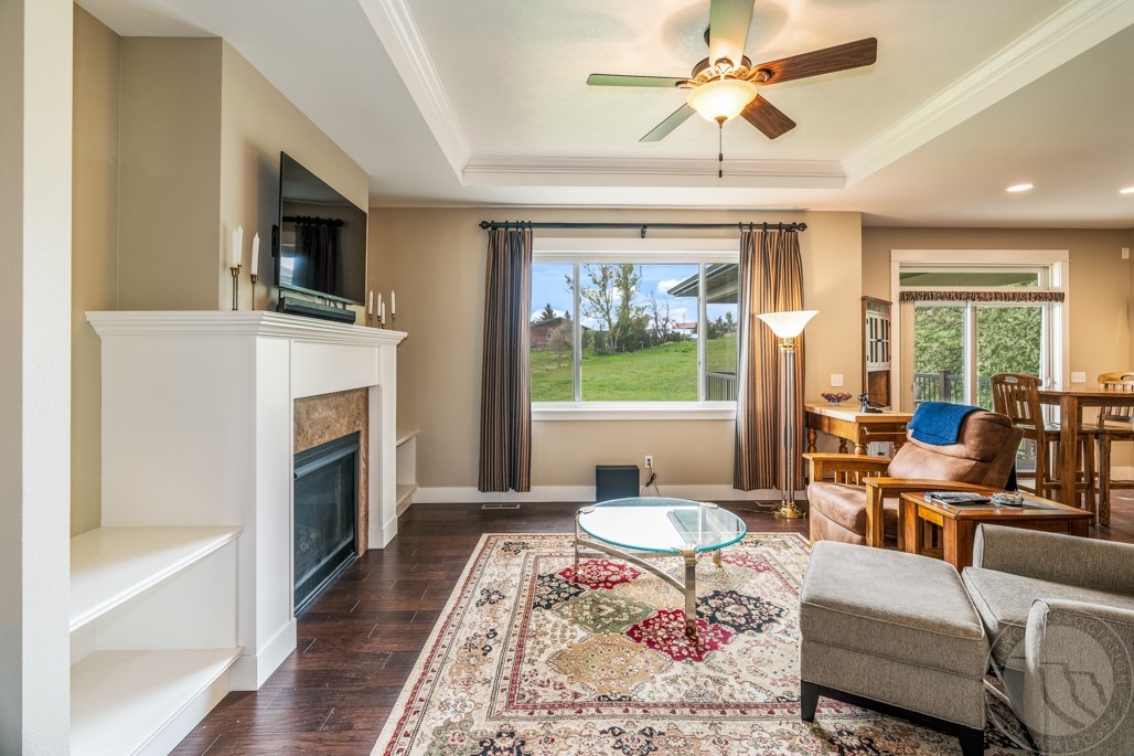 Billings, Montana 59106, United States, 5 Bedrooms Bedrooms, ,3 BathroomsBathrooms,Residential,Active,141447