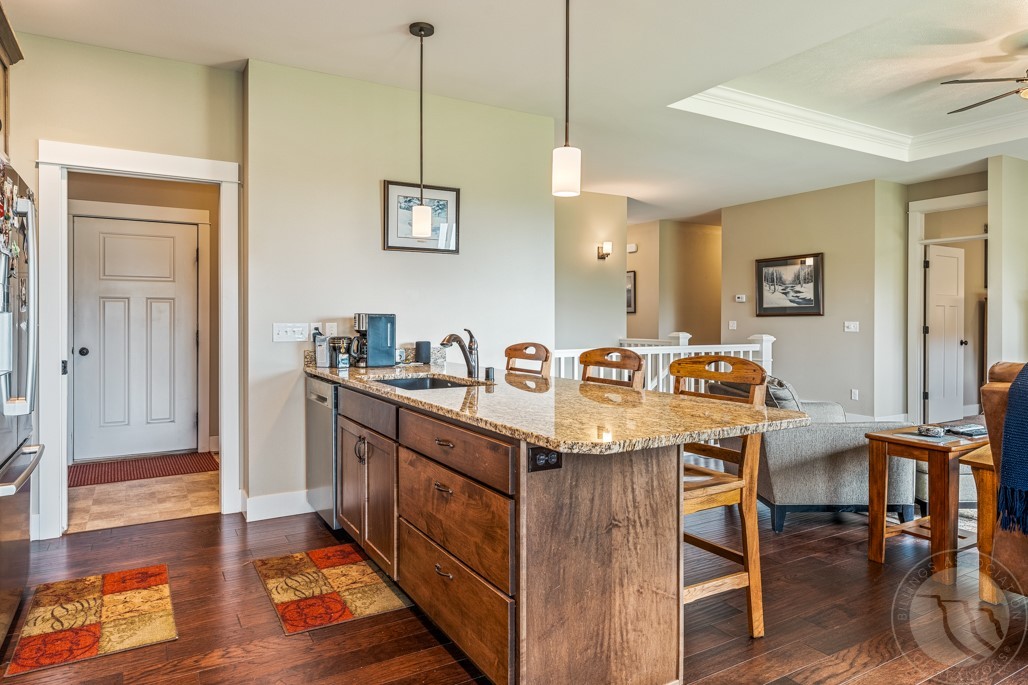 Billings, Montana 59106, United States, 5 Bedrooms Bedrooms, ,3 BathroomsBathrooms,Residential,Active,141447