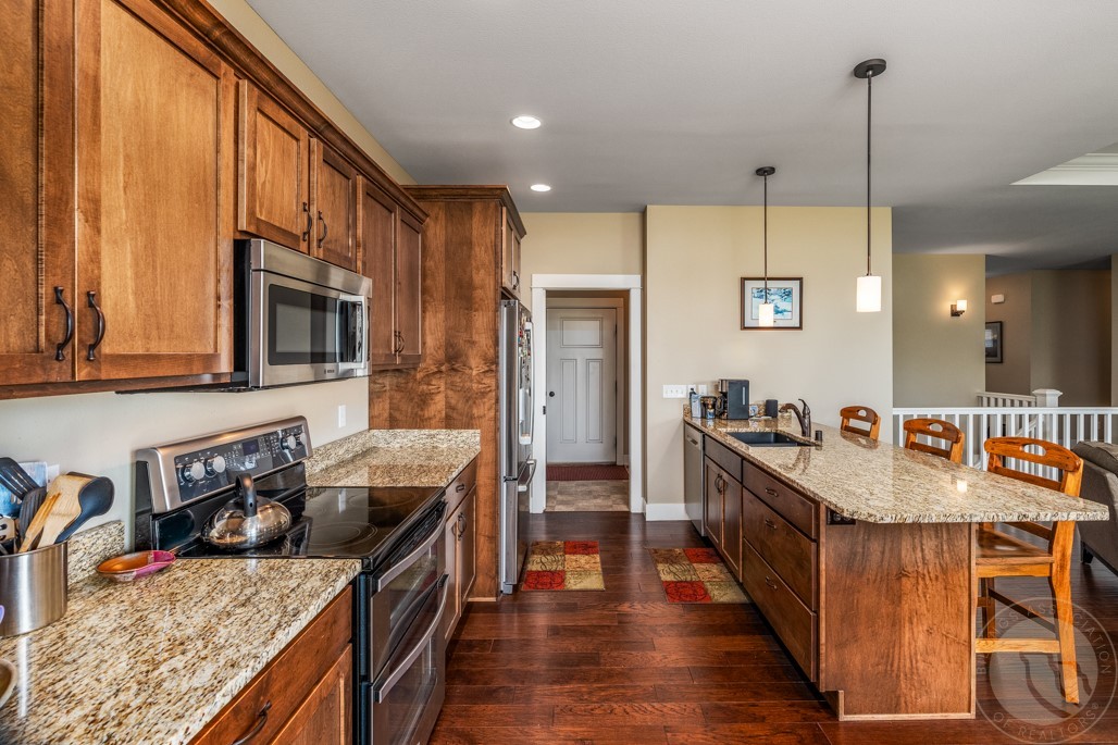 Billings, Montana 59106, United States, 5 Bedrooms Bedrooms, ,3 BathroomsBathrooms,Residential,Active,141447