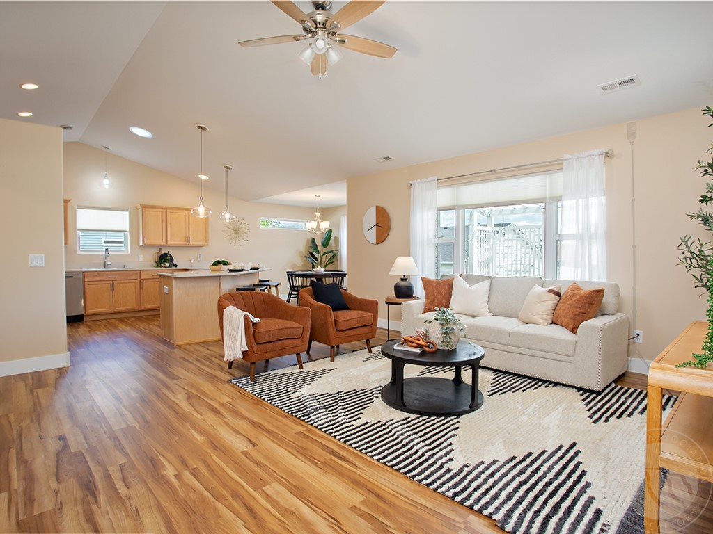 1251 Watson Peak