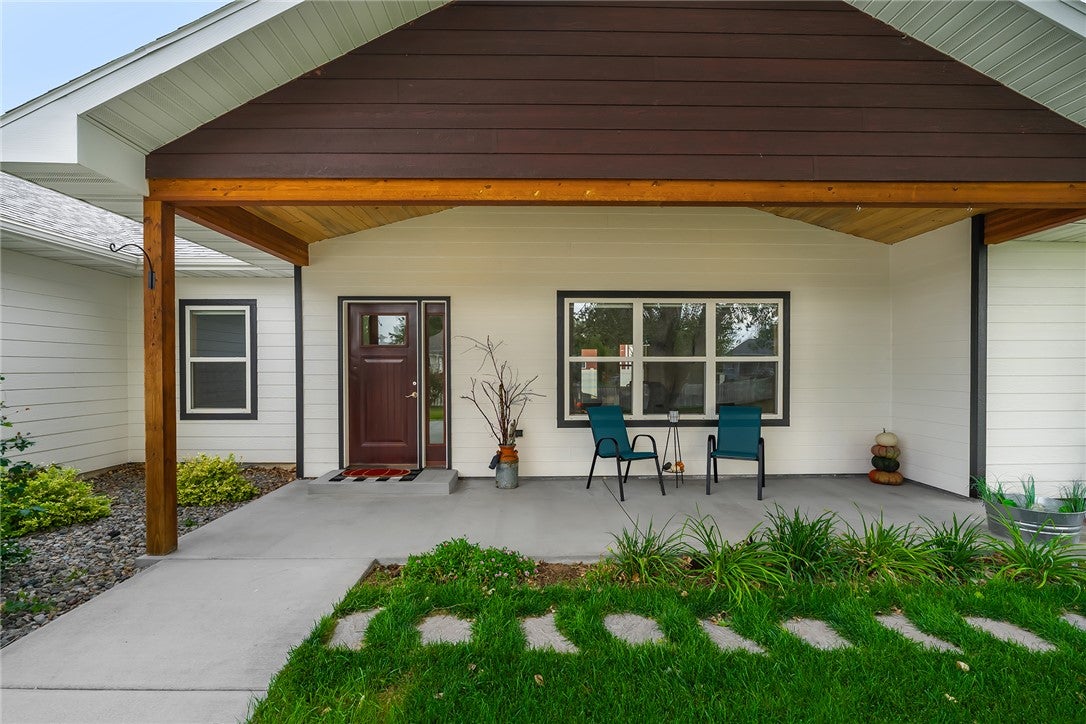 120 E. Centennial Road