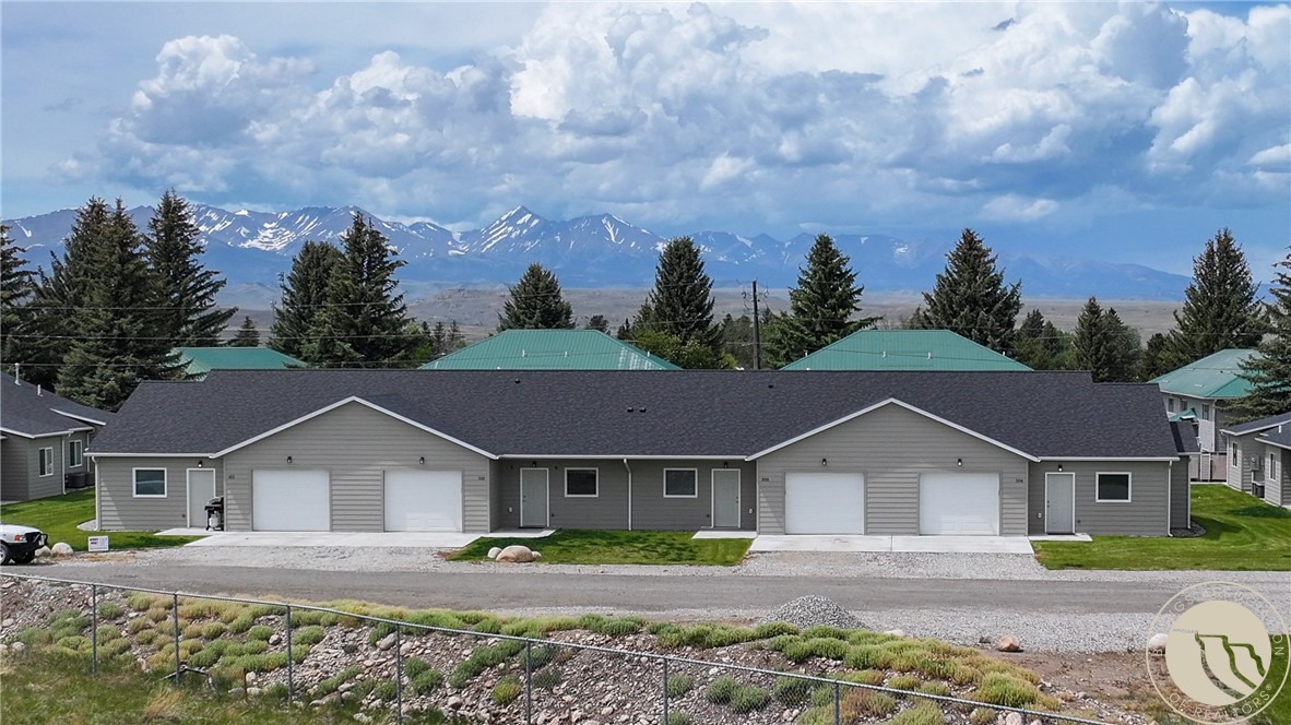 310 W 9th Avenue