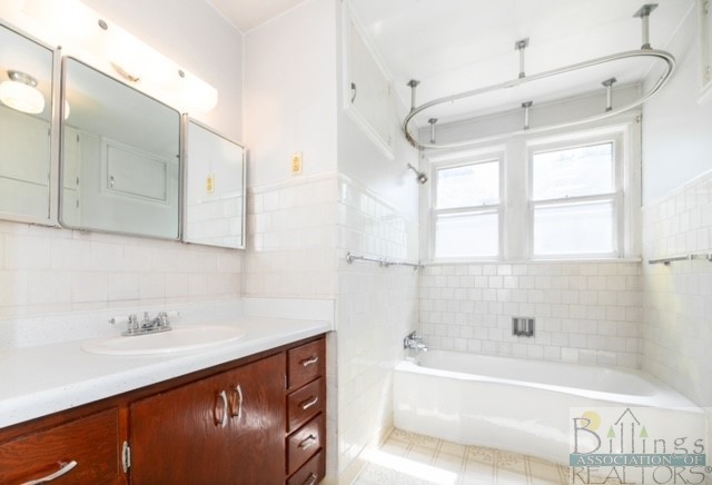 Billings, Montana 59101, United States, 2 Bedrooms Bedrooms, ,1 BathroomBathrooms,Residential,Contingent,54121