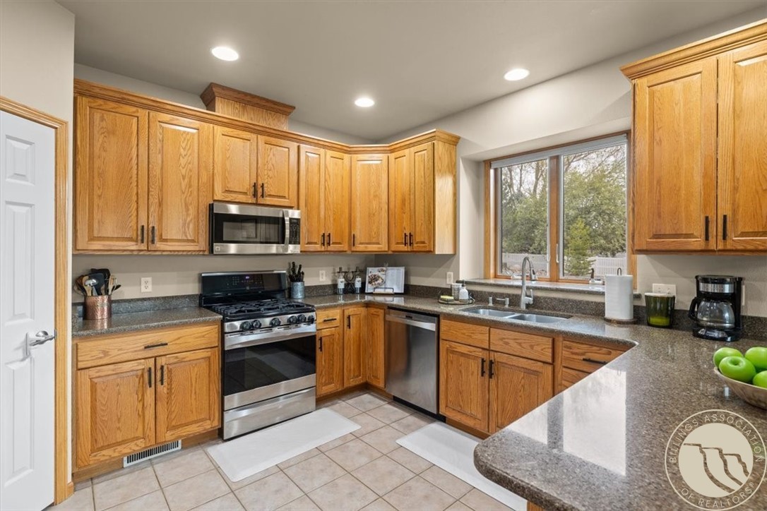 2503 Aspen Way