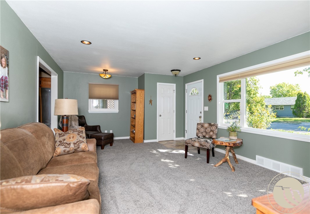 1116 Lendel Lane