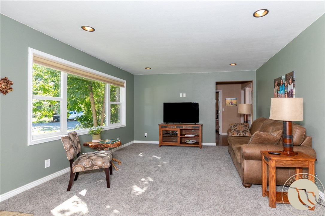 1116 Lendel Lane