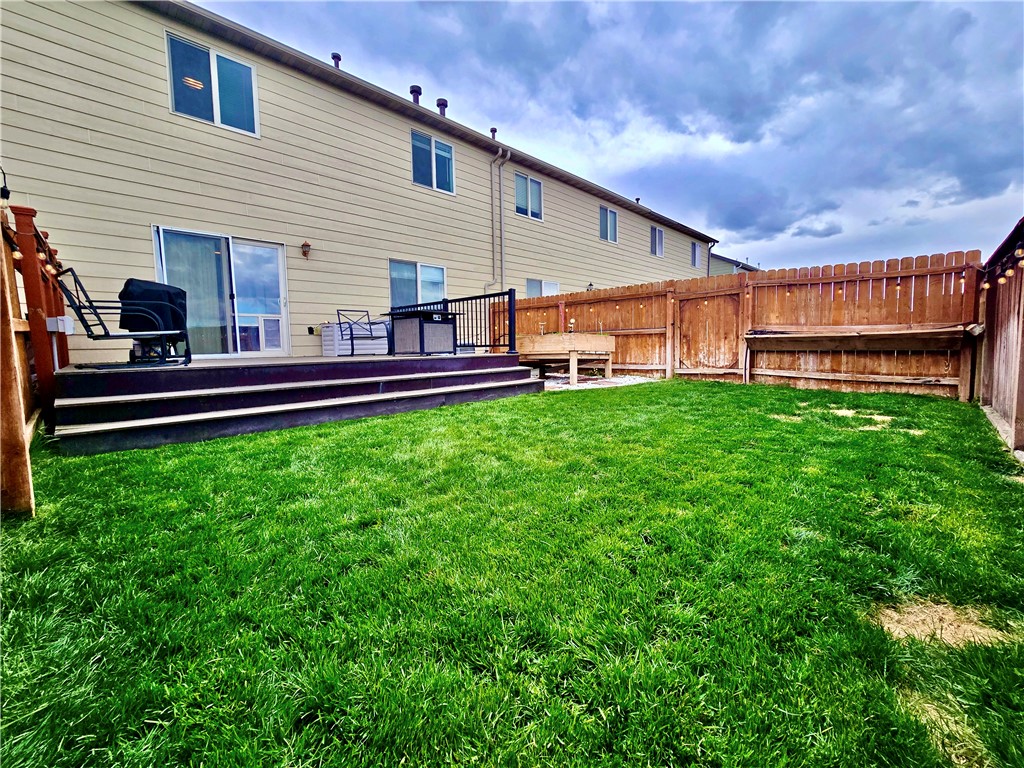 977 N River Rock Drive