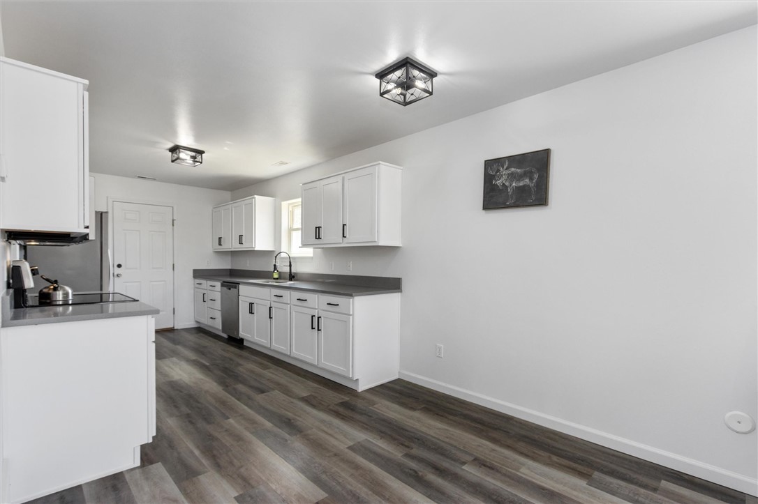 903 Lynch Drive 10