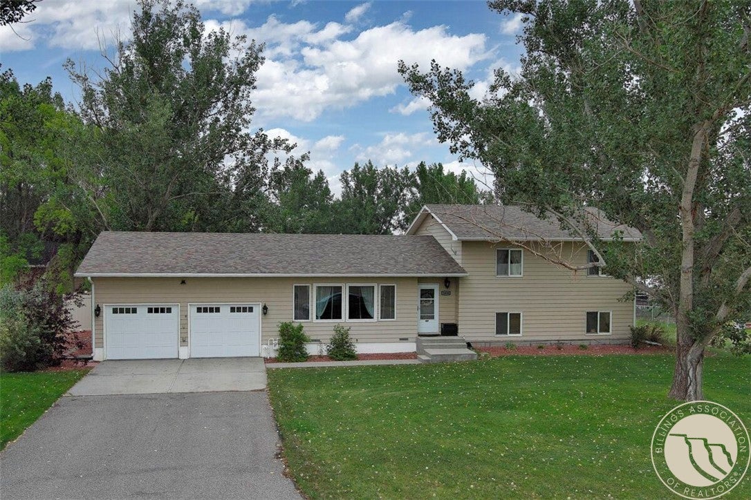 2809 Meadow Drive