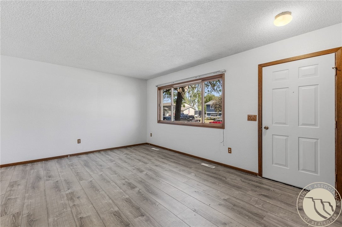 1042 Crist Drive