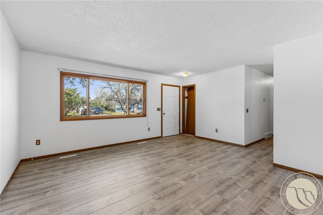 1042 Crist Drive