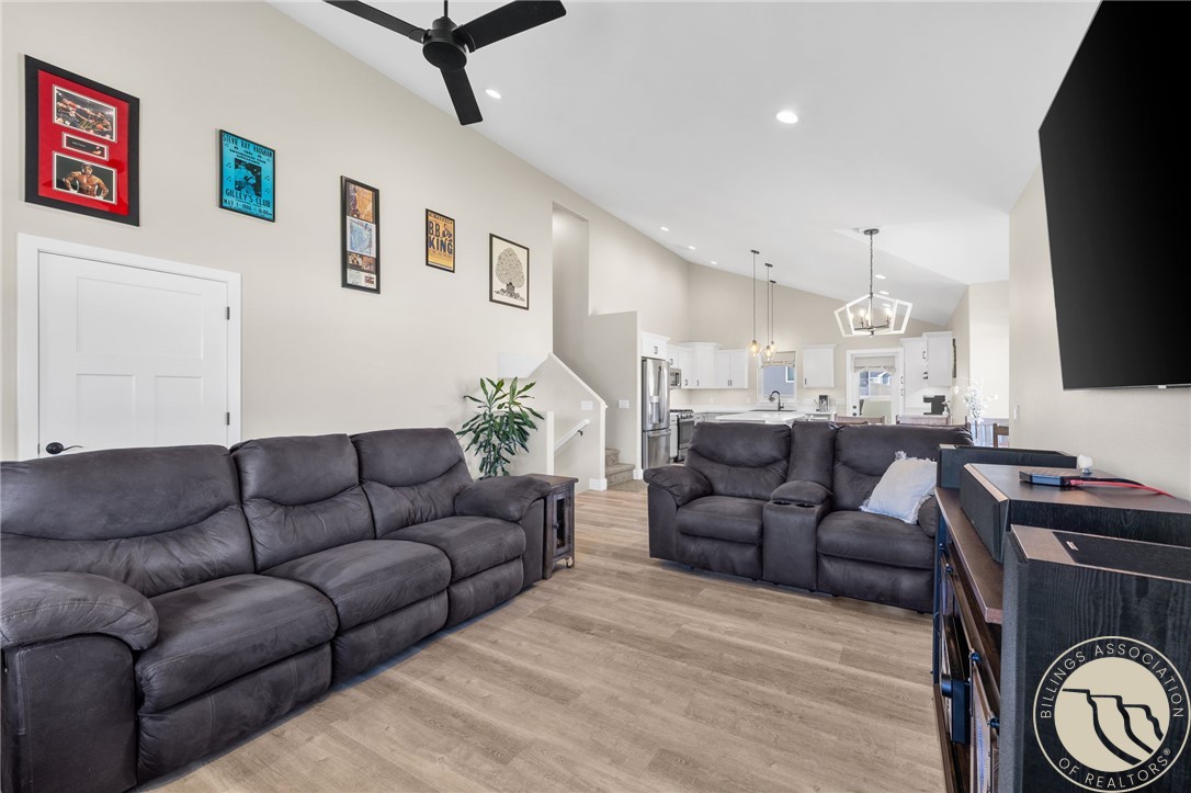 2460 Bonito Loop