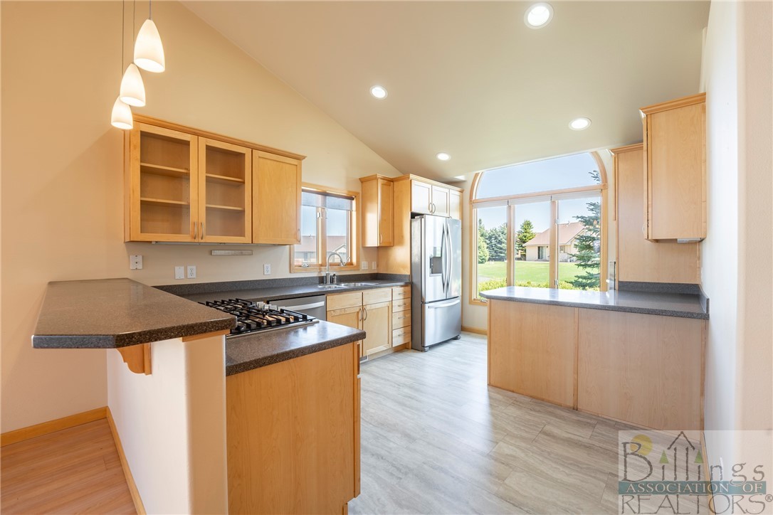 Red Lodge, Montana 59068, United States, 4 Bedrooms Bedrooms, ,3 BathroomsBathrooms,Residential,Active,58031