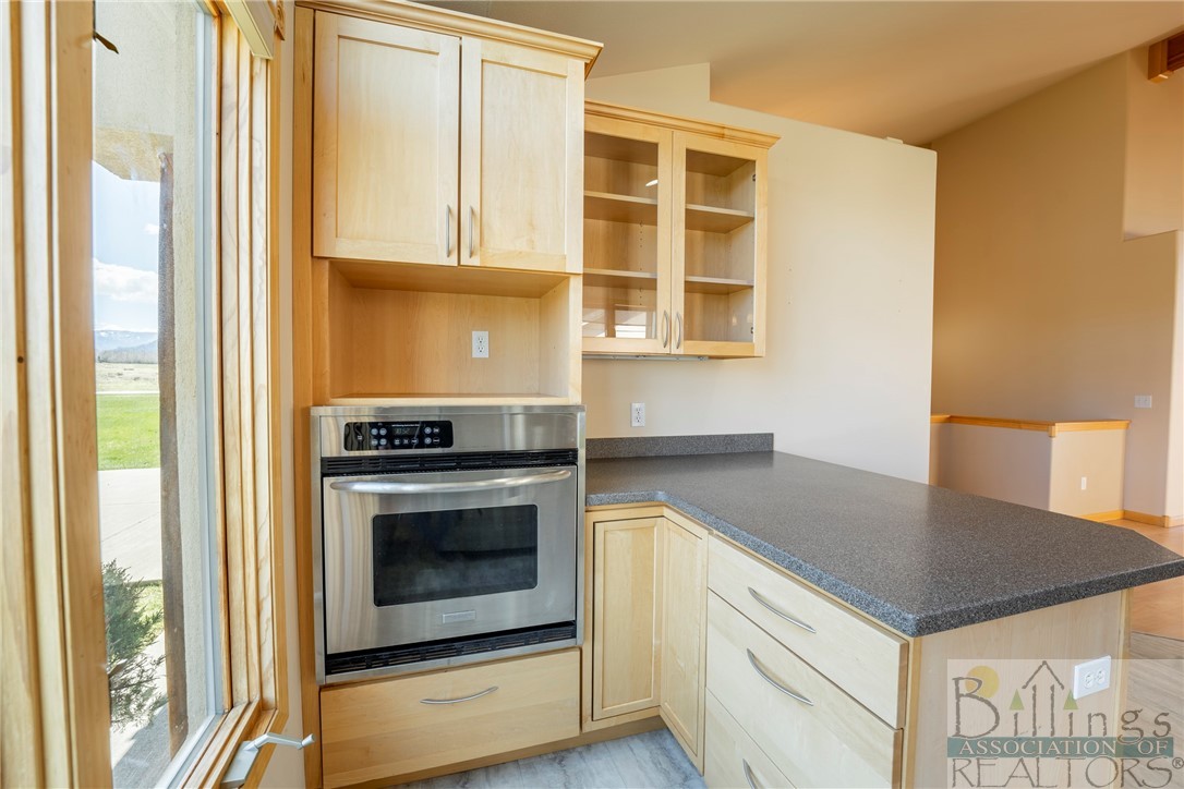 Red Lodge, Montana 59068, United States, 4 Bedrooms Bedrooms, ,3 BathroomsBathrooms,Residential,Active,58031