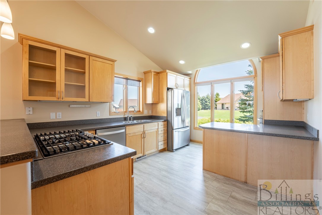 Red Lodge, Montana 59068, United States, 4 Bedrooms Bedrooms, ,3 BathroomsBathrooms,Residential,Active,58031