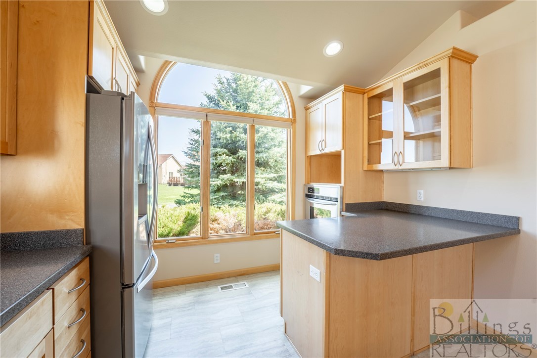 Red Lodge, Montana 59068, United States, 4 Bedrooms Bedrooms, ,3 BathroomsBathrooms,Residential,Active,58031