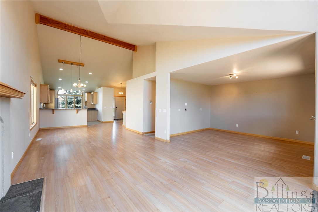 Red Lodge, Montana 59068, United States, 4 Bedrooms Bedrooms, ,3 BathroomsBathrooms,Residential,Active,58031