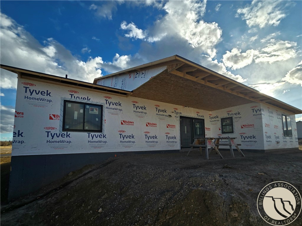 2184 Greenbriar Road