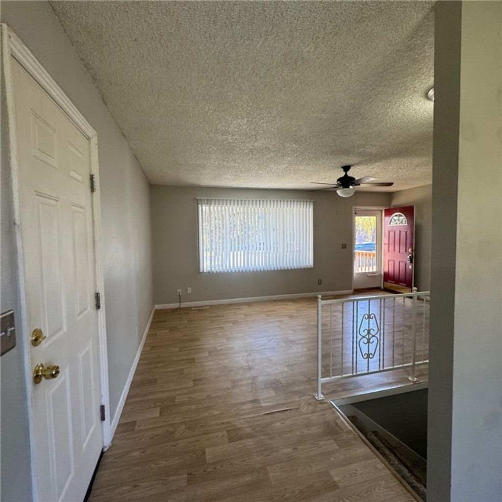 Photo of 482 Bunting Street St, Billings, MT 59101 (MLS # 356341)