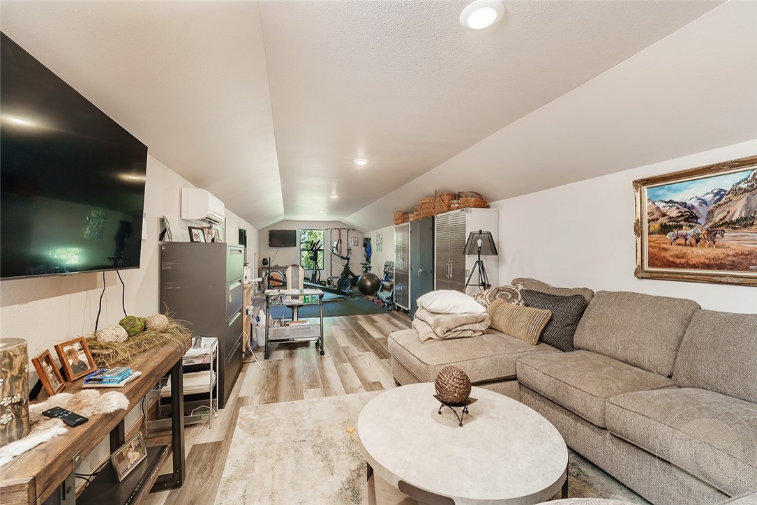 Red Lodge, Montana 59068, United States, 5 Bedrooms Bedrooms, ,5 BathroomsBathrooms,Residential,Active,120851