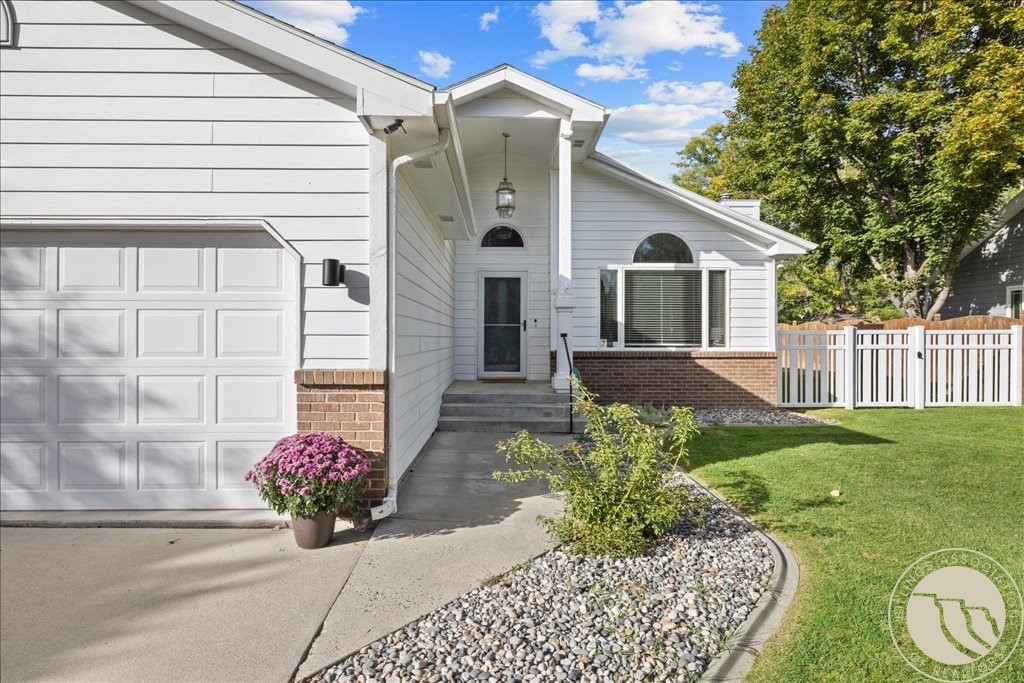 3743 Hayden Drive