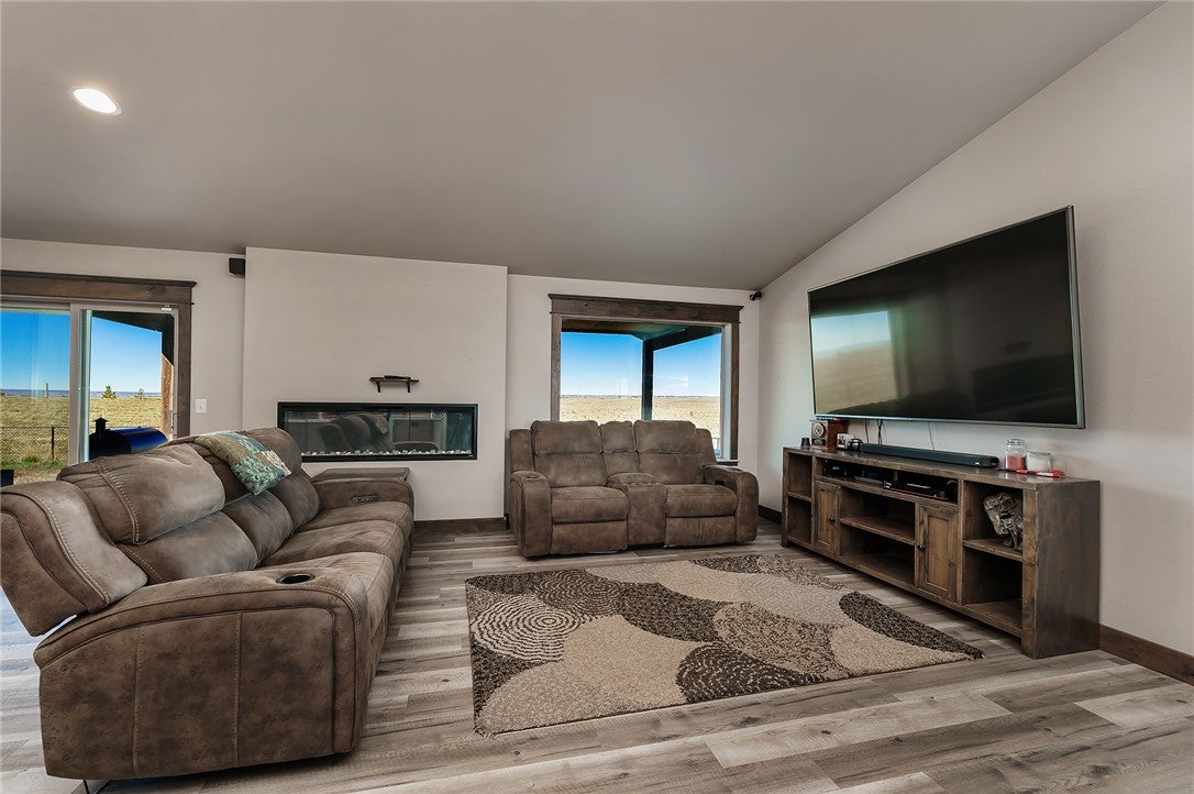 4926 Ridge Rock Trail