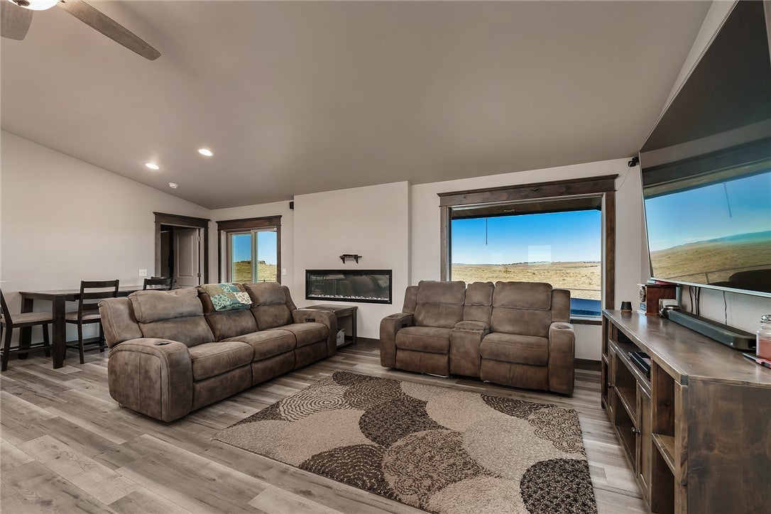 4926 Ridge Rock Trail
