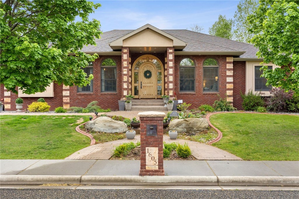 Photo of 1605 Forest Park Drive Dr, Billings, MT 59102 (MLS # 359281)