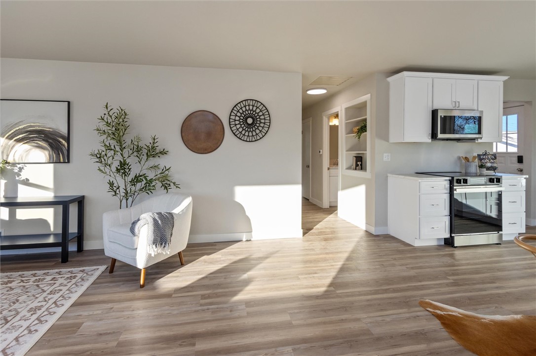 1823 Alderson Avenue