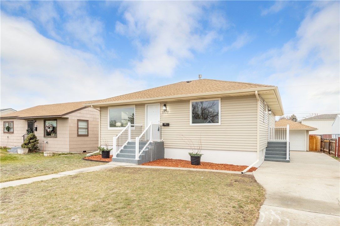 1823 Alderson Avenue