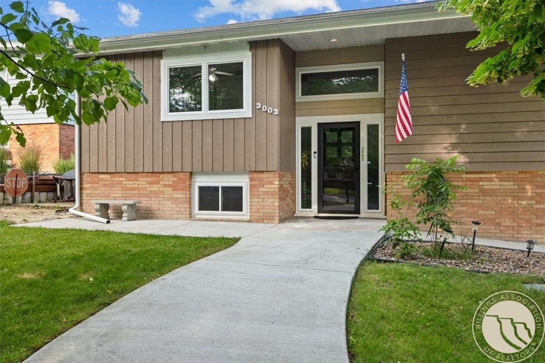 3003 Macona Lane