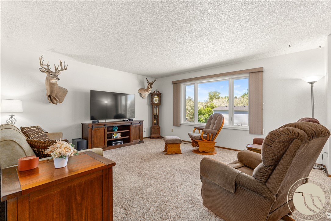 2801 Saratoga Trail
