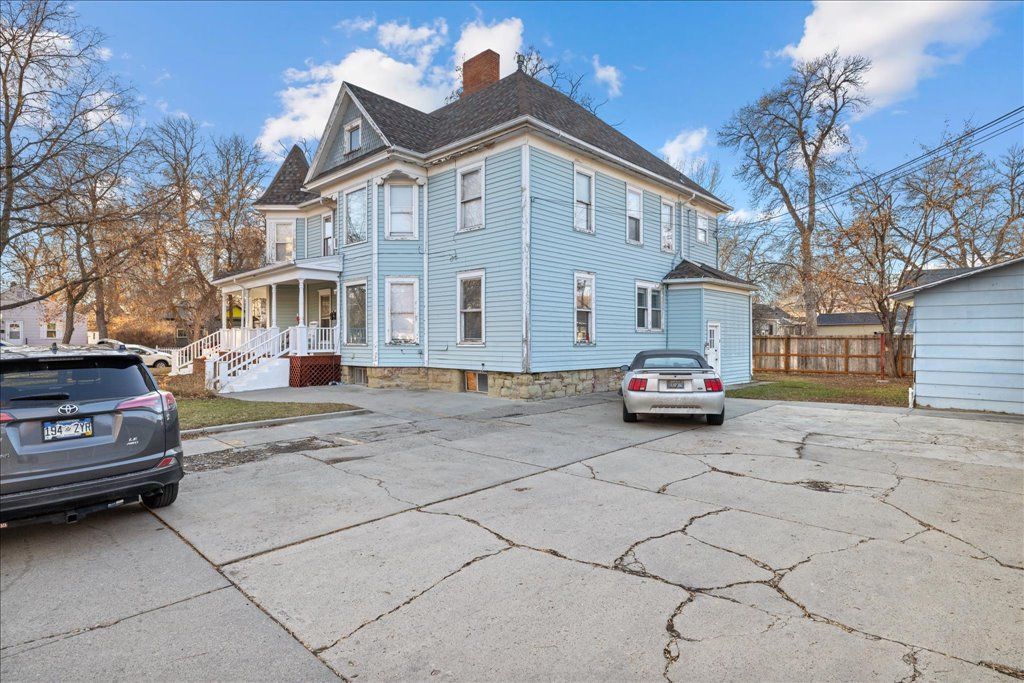 Photo of 105 Yellowstone Avenue, Billings, MT 59101 (MLS # 357090)