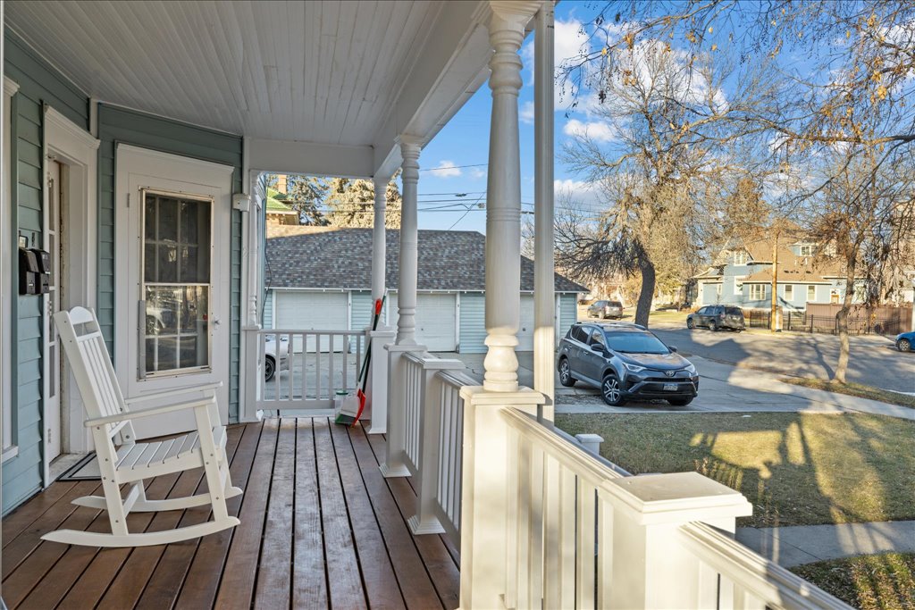 105 Yellowstone Avenue