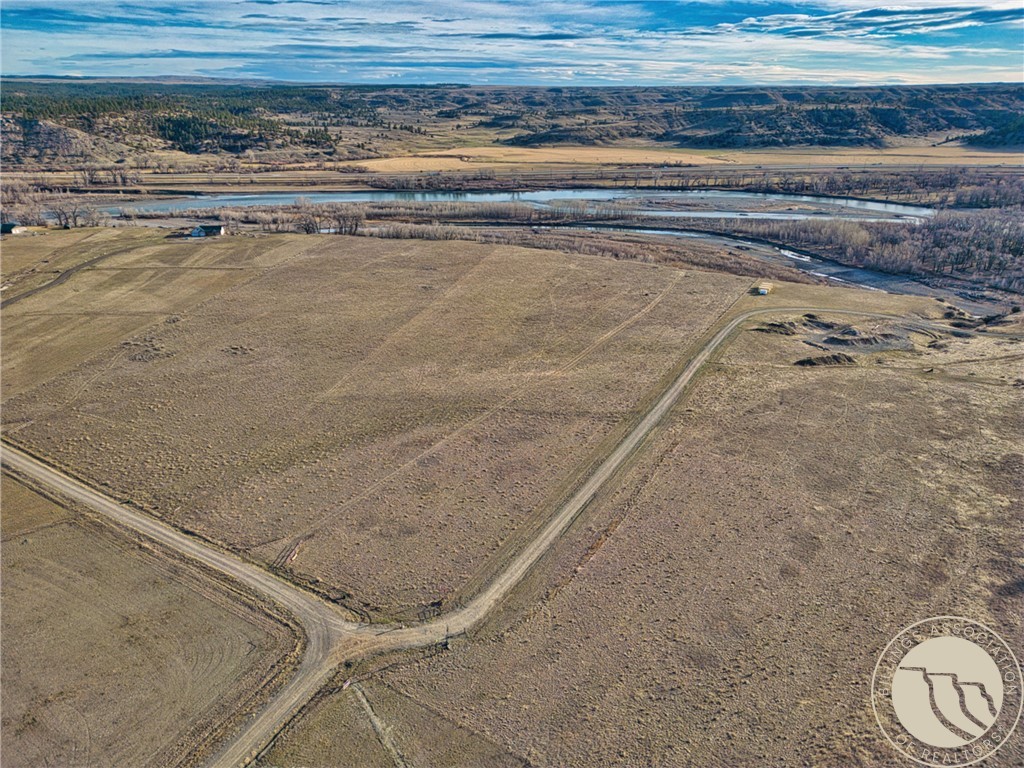 97 Balfour Loop Road