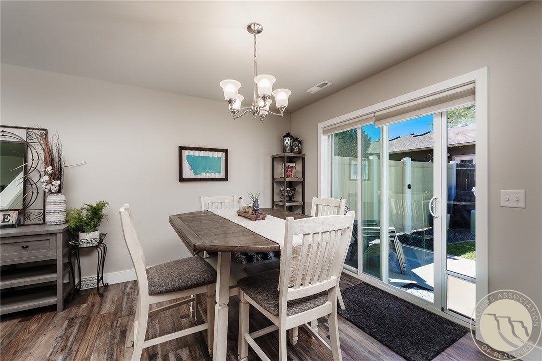912 Midway Lane #1