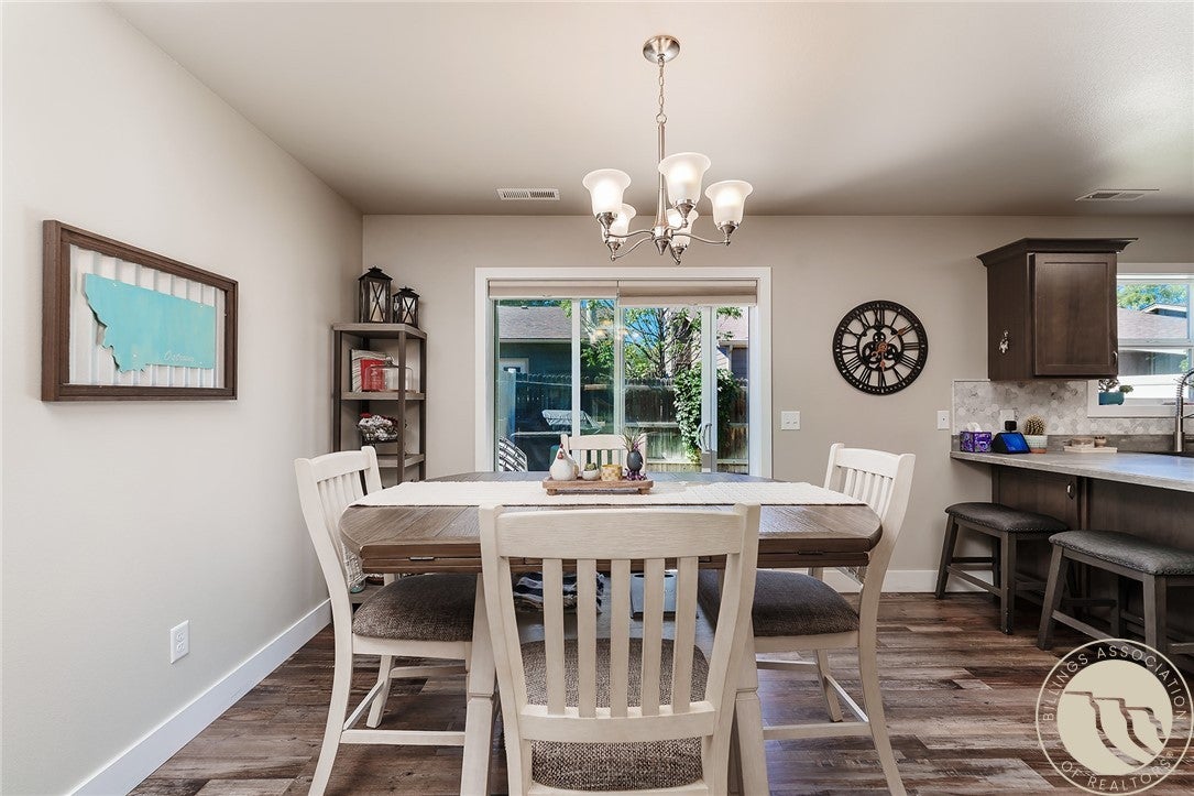 912 Midway Lane #1