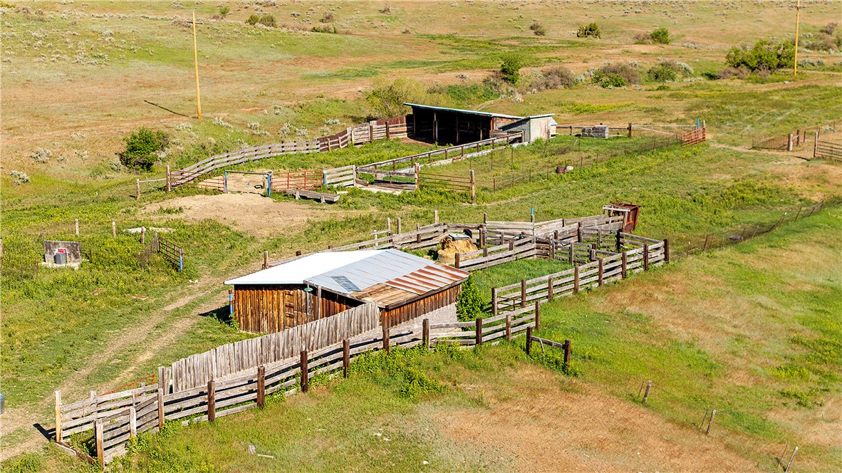 4048 US Highway 87 East