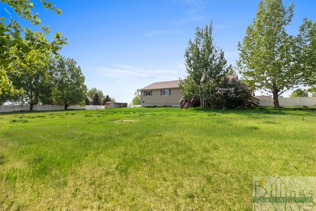 Billings, Montana 59106, United States, 5 Bedrooms Bedrooms, ,3 BathroomsBathrooms,Residential,Contingent,68267