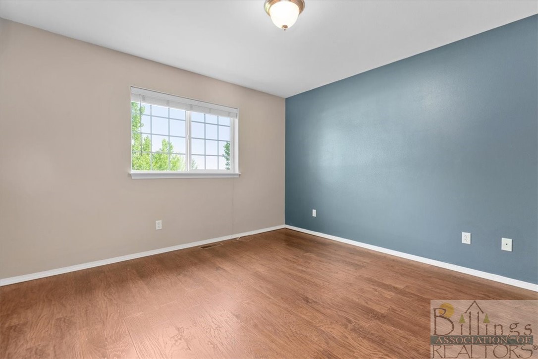 Billings, Montana 59106, United States, 5 Bedrooms Bedrooms, ,3 BathroomsBathrooms,Residential,Contingent,68267