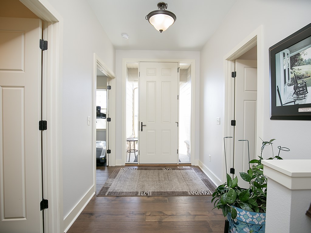 1501 Granite Peak Tr