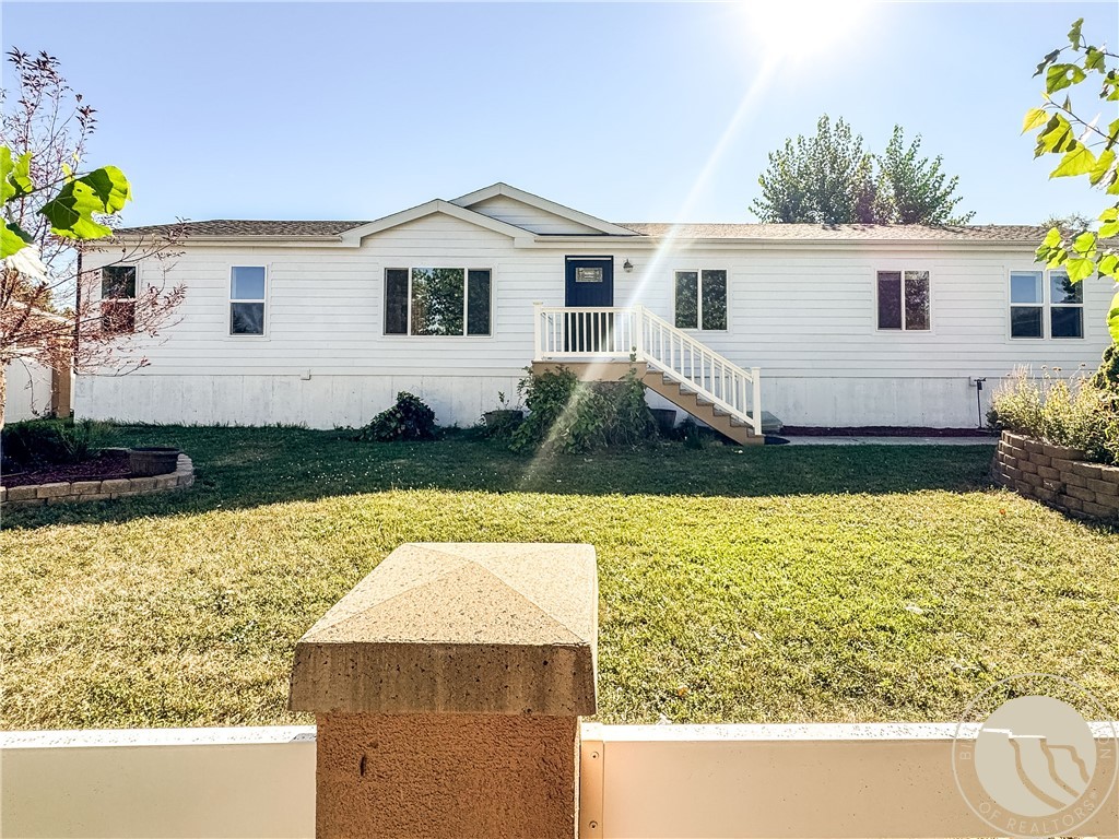 1129 Wren Street