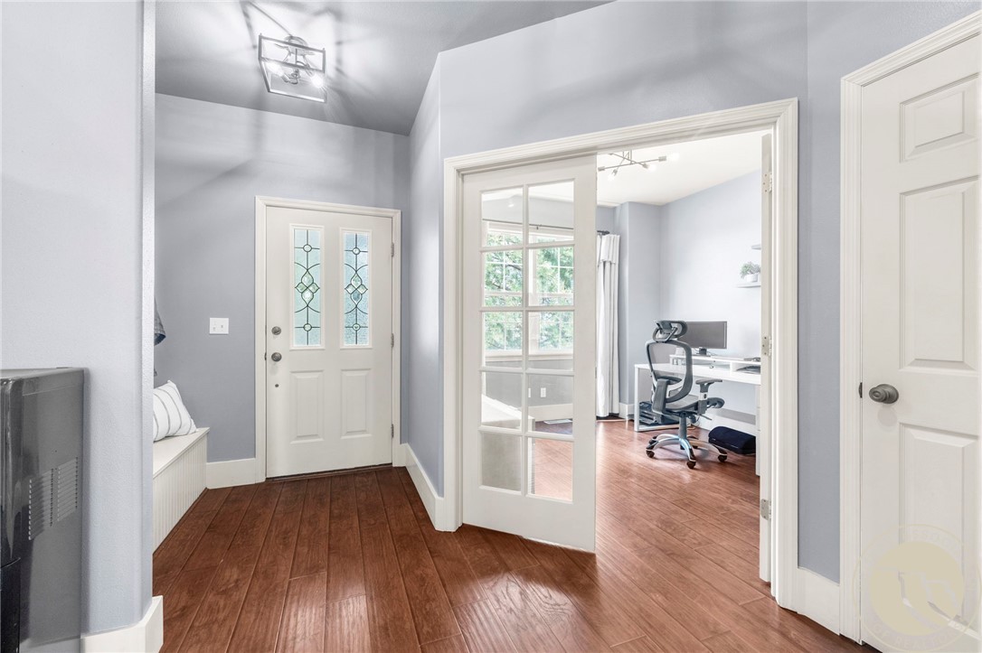 5007 Country View Drive