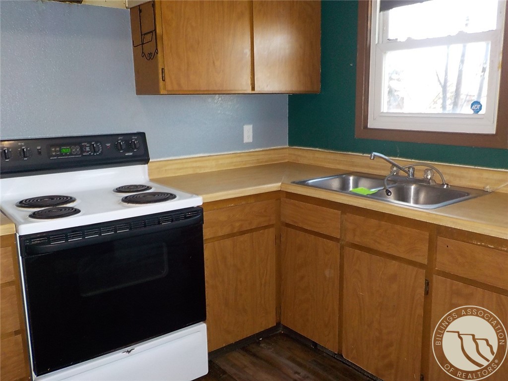 4027 Cambridge Drive