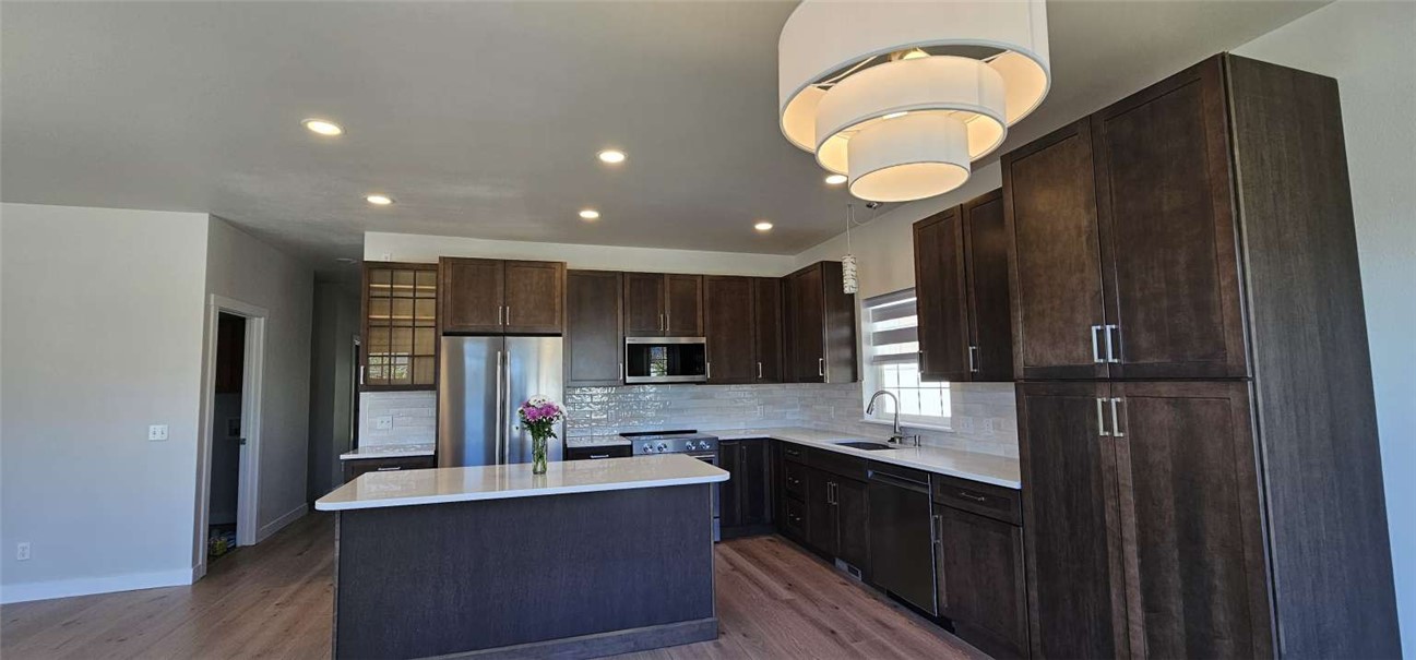 6728 Cove Creek Drive