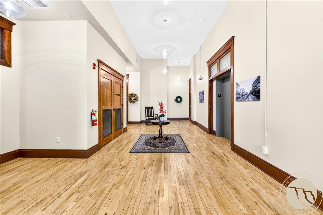 235 32nd Street Unit 302