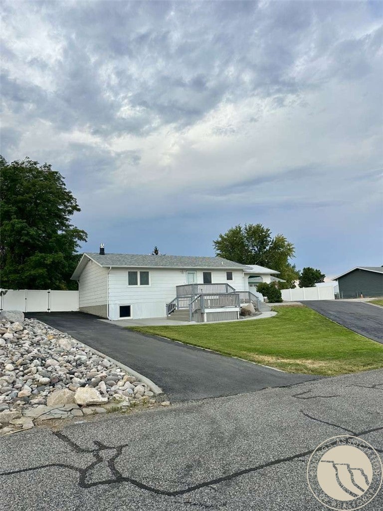 2615 Alpine View Drive