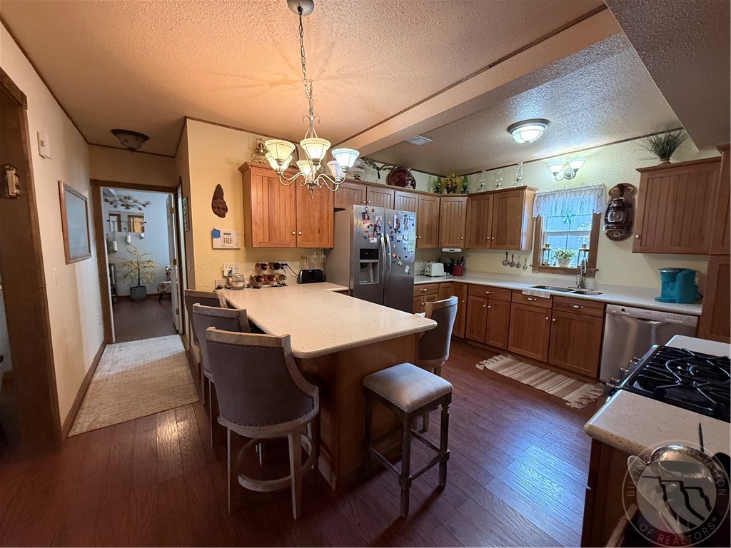 415 4Th Ave.