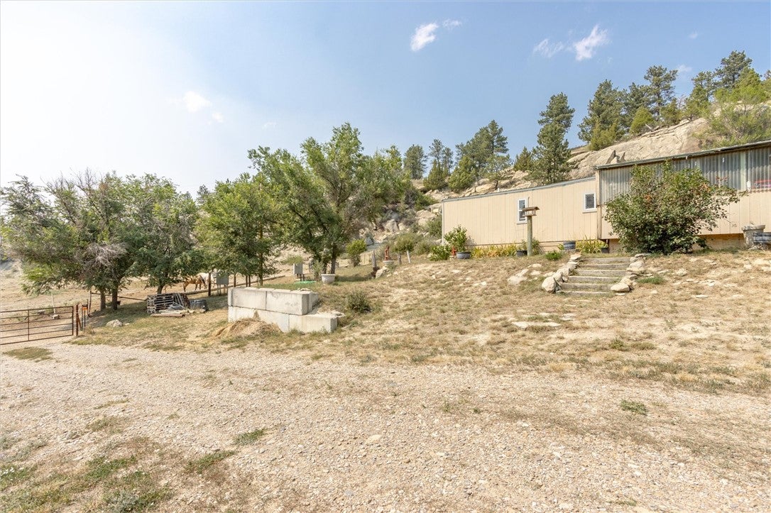 119 Log Cabin Road